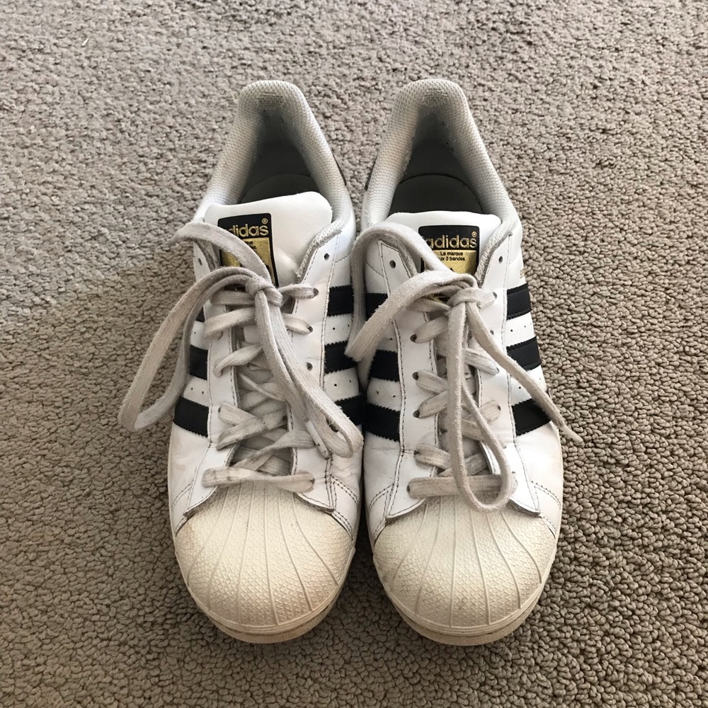 Men’s Adidas Superstar Tennis Shoes